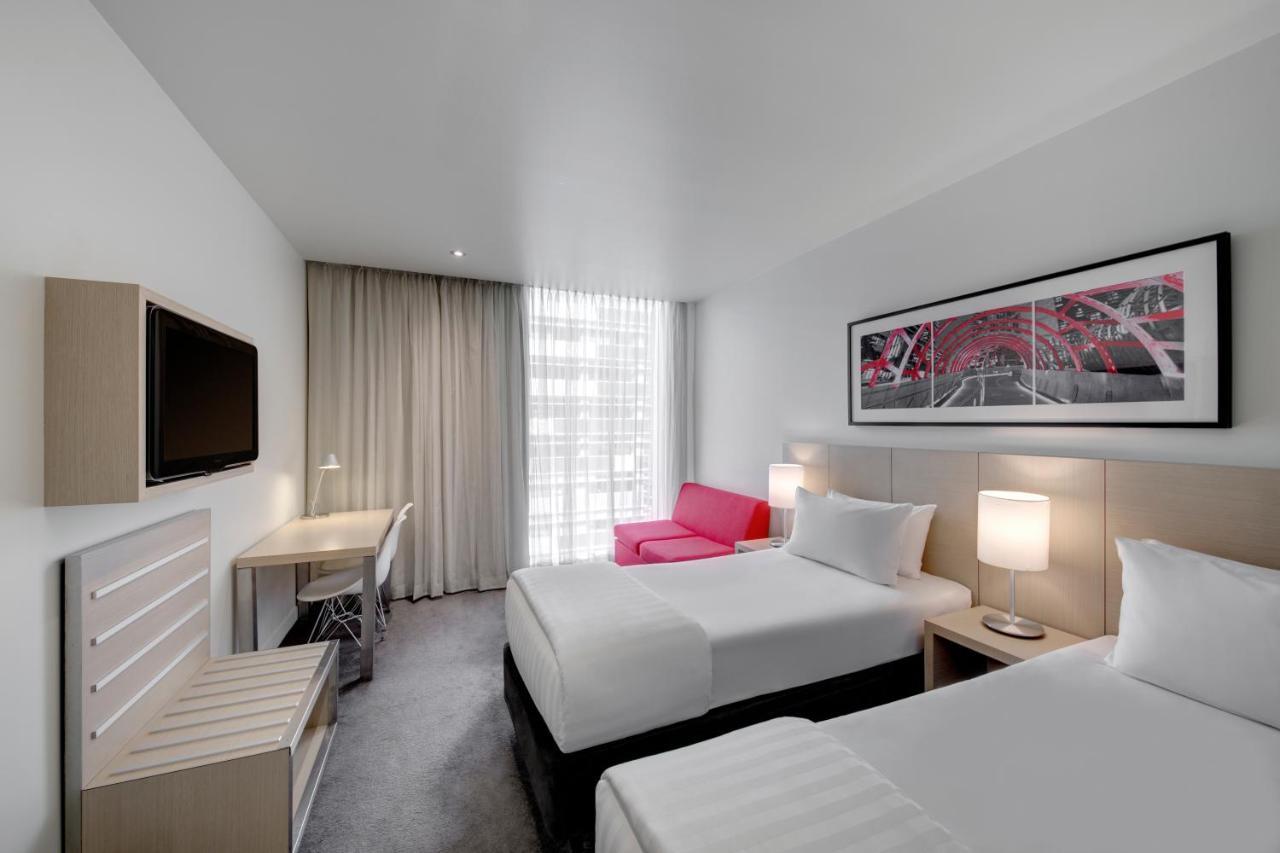 Travelodge Hotel Melbourne Docklands Exterior foto